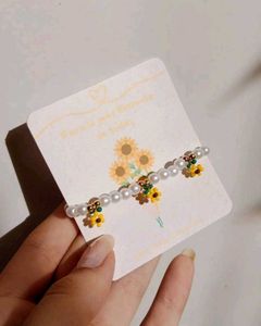 Handmade Beaded Flower Bracelet