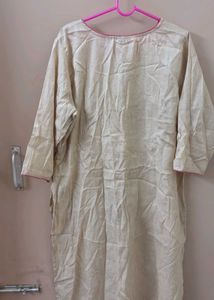 Embroidered Kurta with Floral Design