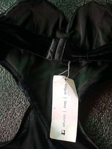 Small sizeBlack Heart Strapless bodysuit