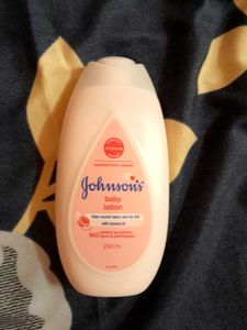 Johnson's baby lotion