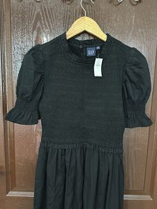 GAP Black Smocked Midi Dress