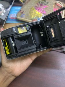 Samsung Fino 35SE Vintage Point and Shoot Camera