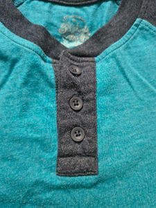 Set of 4 Graphic T-Shirts for 8 to 10 years old