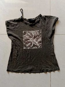 Tropical Leaf Print Graphic Tee