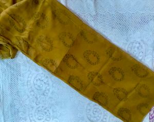 Elegant Mustard Dupatta with Paisley Print