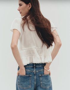 H&amp;M Chic White Puff-Sleeved Blouse(never worn)