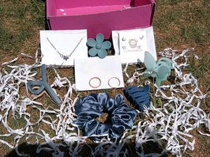 Jewellery & Hair Gift Combo