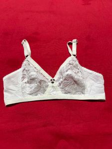 White Lace Bra (36C)