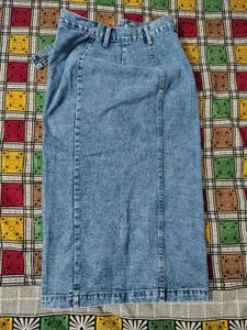 Vintage Wash Denim Button-Front Midi Skirt