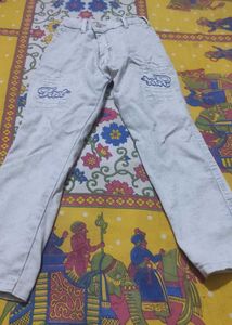 pack of 3 unused new jeans