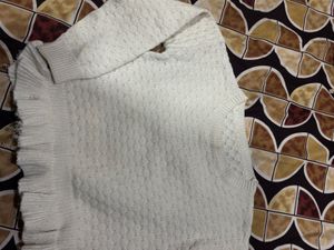 Cute Ruffled Knit Sweater