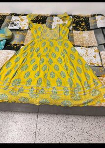 combo Beautiful Yellow Kurta and duppata pant bo