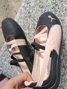 puma women's shoes fresh new only used once