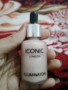 Combo Of Makeup Fixer And Highlighter