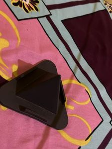 Black Mobile Phone Stand