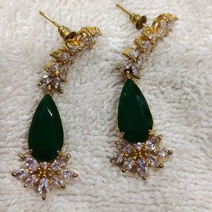 CZ stone  long earing