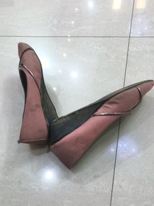 Pink Ballet Flats with Detail