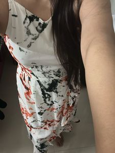 Chic Abstract Print Midi Dress