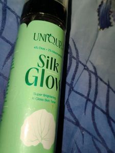 Uniqura Silk Glow Face Toner