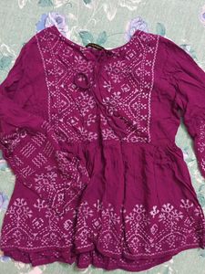 Embroidered Magenta Kurta