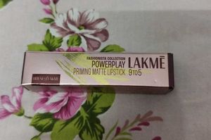 Lakme Powerplay Priming Matte Lipstick