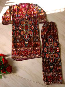 New Ethnic Print Kurta Set (L,XL)