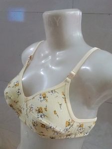 Floral Print Comfort Bra - Size 34B