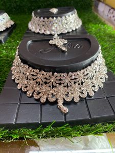 Sparkling Silver Floral Choker Necklace