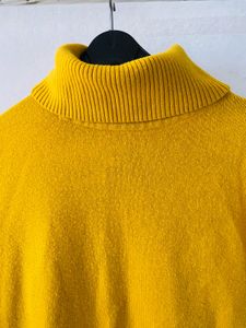 Cozy Yellow Turtleneck Sweater