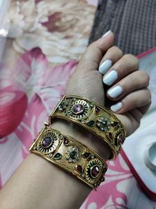 gold pleated kada set