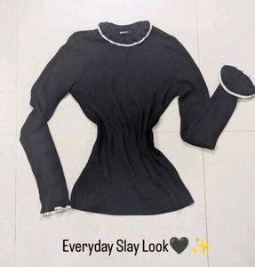Chic Black Ribbed Top