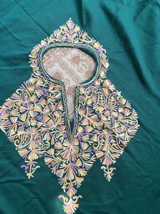 Women’s Woollen Kashmiri Poncho