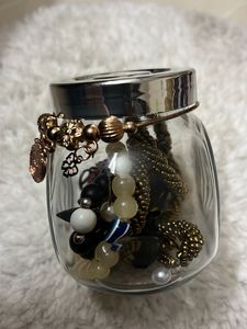 MYSTERY JEWELLERY JAR