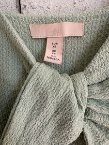 H&amp;M Chic Green Cut-Out Midi Dress