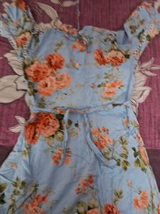 Beautiful Floral Print Kurta Set