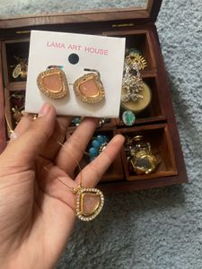 Beautiful Rose Gold Tone Pendant & Earrings Set