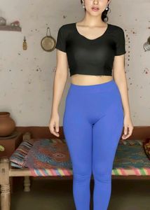 Blue Stretchable Leggings