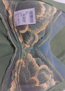 Lace Trim Comfort Bra