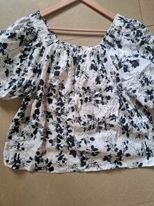 Chic Floral Print Puff Sleeve Top