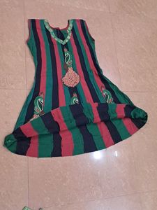 Beautiful New Kurti Without Sleeves.