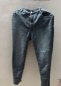 Classic High-Waisted Skinny Jeans