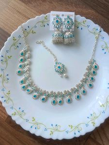 Elegant Teal Stone Necklace & Earring Set