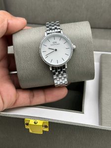 Daniel Wellington Ladies WatchFirst Copy