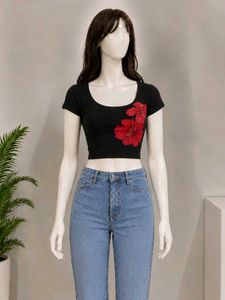 Stylish Floral Print Crop Top