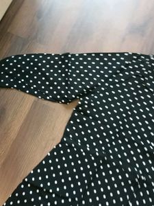 Chic Black &amp; White Polka Dot Top