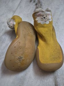 Cute Yellow Baby Shoes with Bear Face