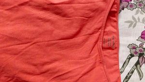 Used Tops In Good Condition