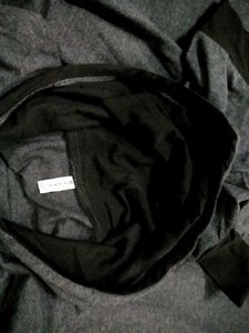 Unisex Dark Grey Hoddie T-shirt