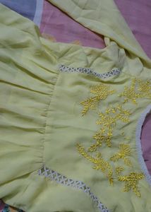 yellow top/tunic