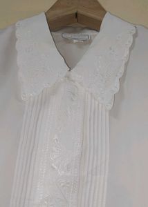Elegant White Lace Collar Blouse